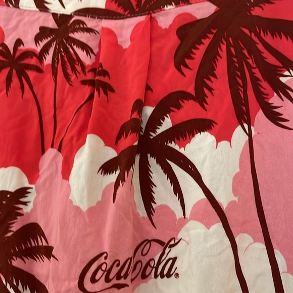 3 for $25! Coca Cola Button Down Hawaiian Shirt Pink and Red Palm Trees Mens SM - Picture 6 of 7